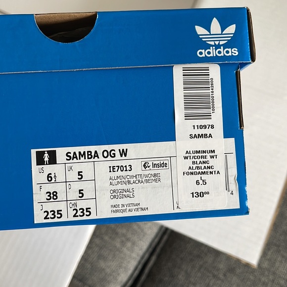 Adidas sambas - aluminum beige sizes 6, 6.5 - BNIB from Aritzia - Picture 3 of 7